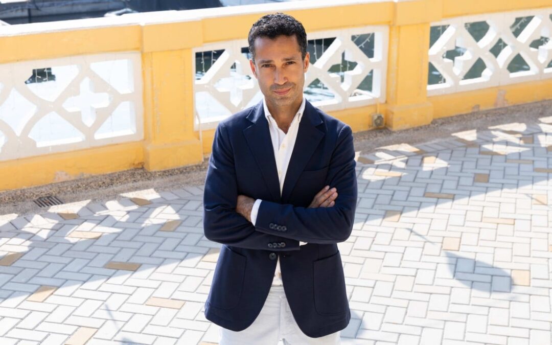 Banking on bricks: entrepreneur builds a business case for recycling plastic waste