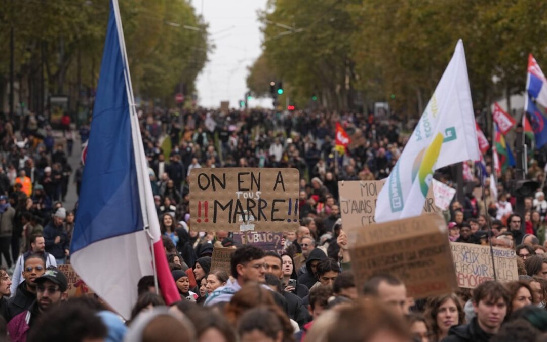 France on high alert as Paris march begins in uneasy calm