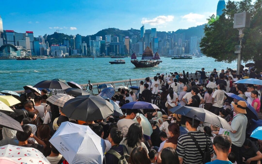 Hong Kong celebrates National Day with fireworks extravaganza