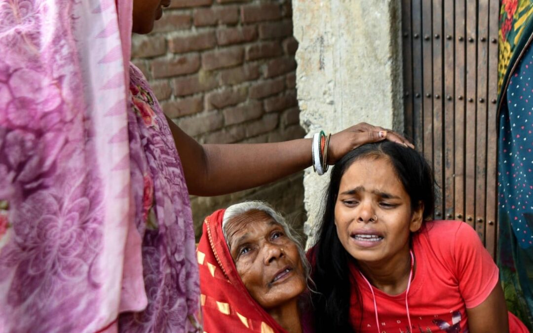 13 children die after overloaded boat capsizes in India